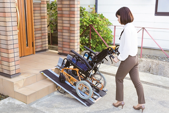 津田駒工業 車椅子・バギー運搬専用携帯スロープ パラキャリーⅡ